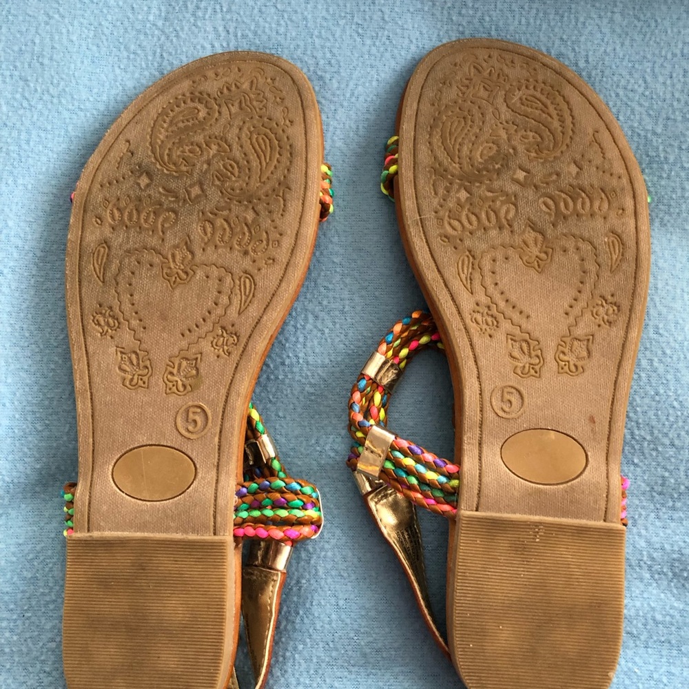 Sandals - Picture 5 of 5